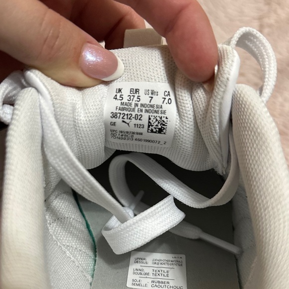 NEW PUMA KARMEN REBELLE SNEAKERS - Picture 3 of 5